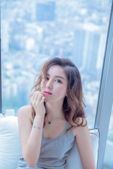河流